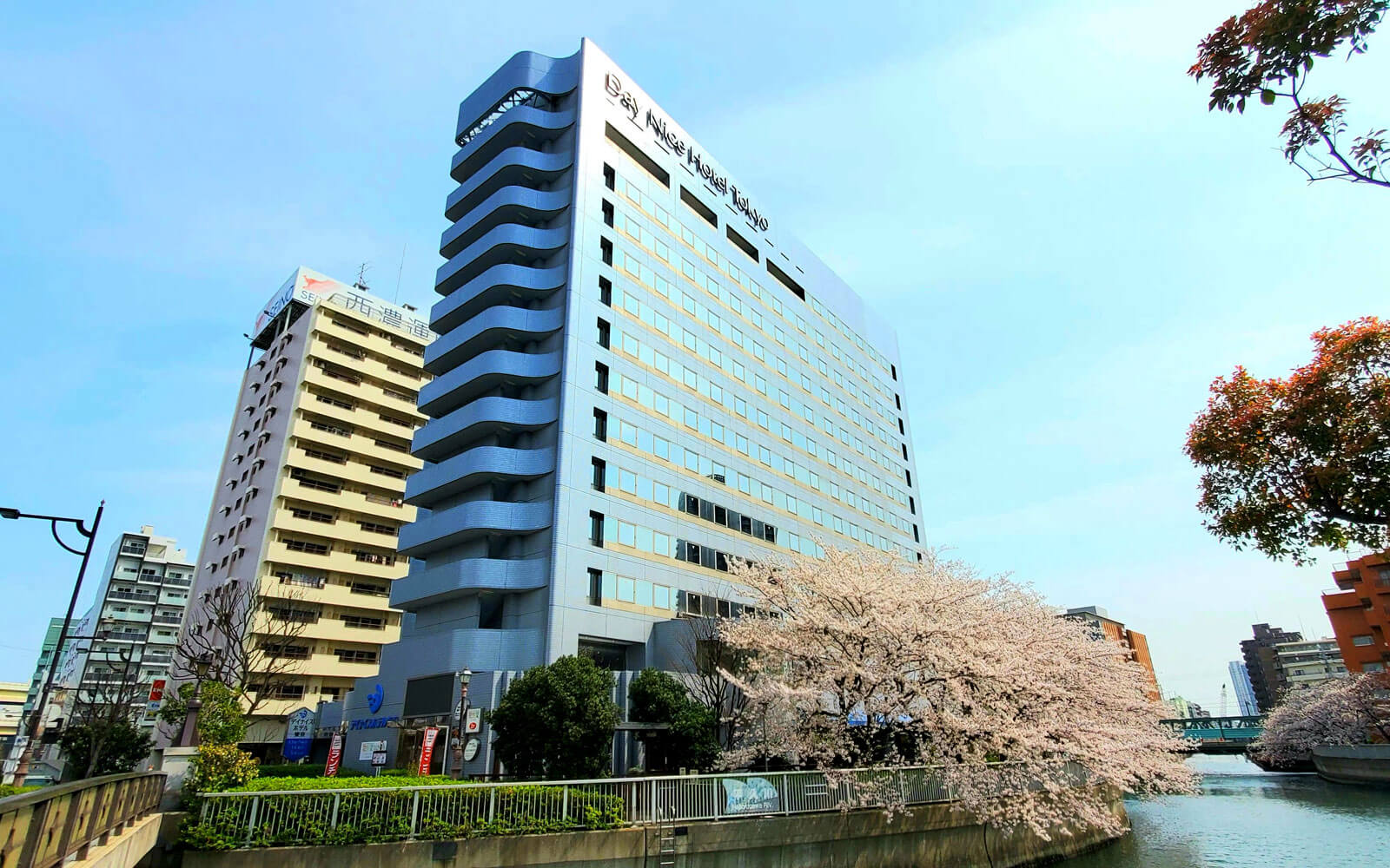 戴尼斯东京酒店 外观